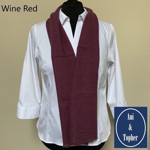 100% Cashmere Scarf NWT - Picture 4 of 9